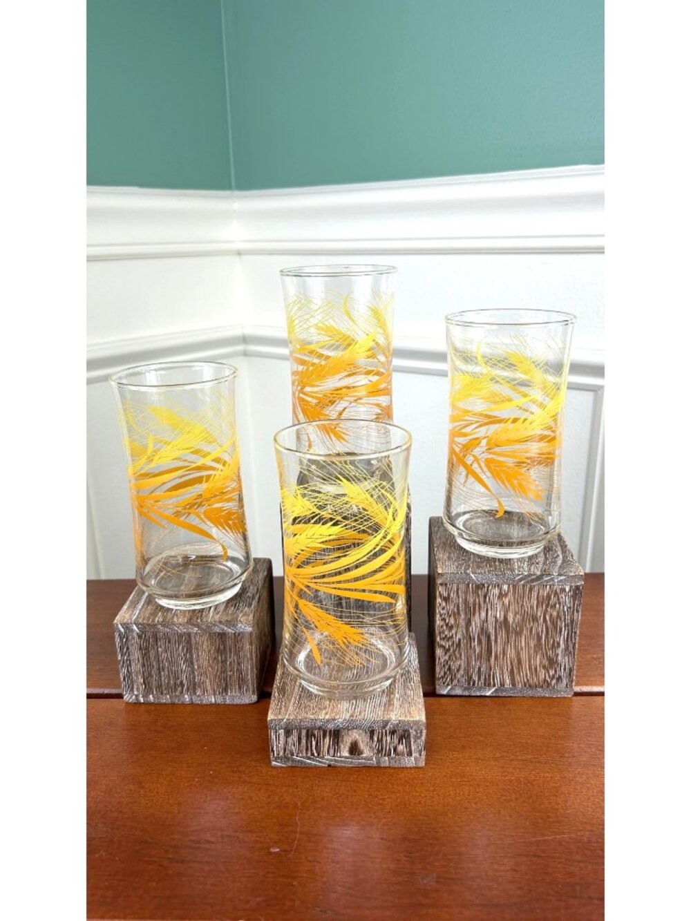 Vintage Libbey Golden Wheat Mid Century Glass Tumblers. "
